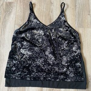 Romeo & juliet couture black crushed velvet tank top